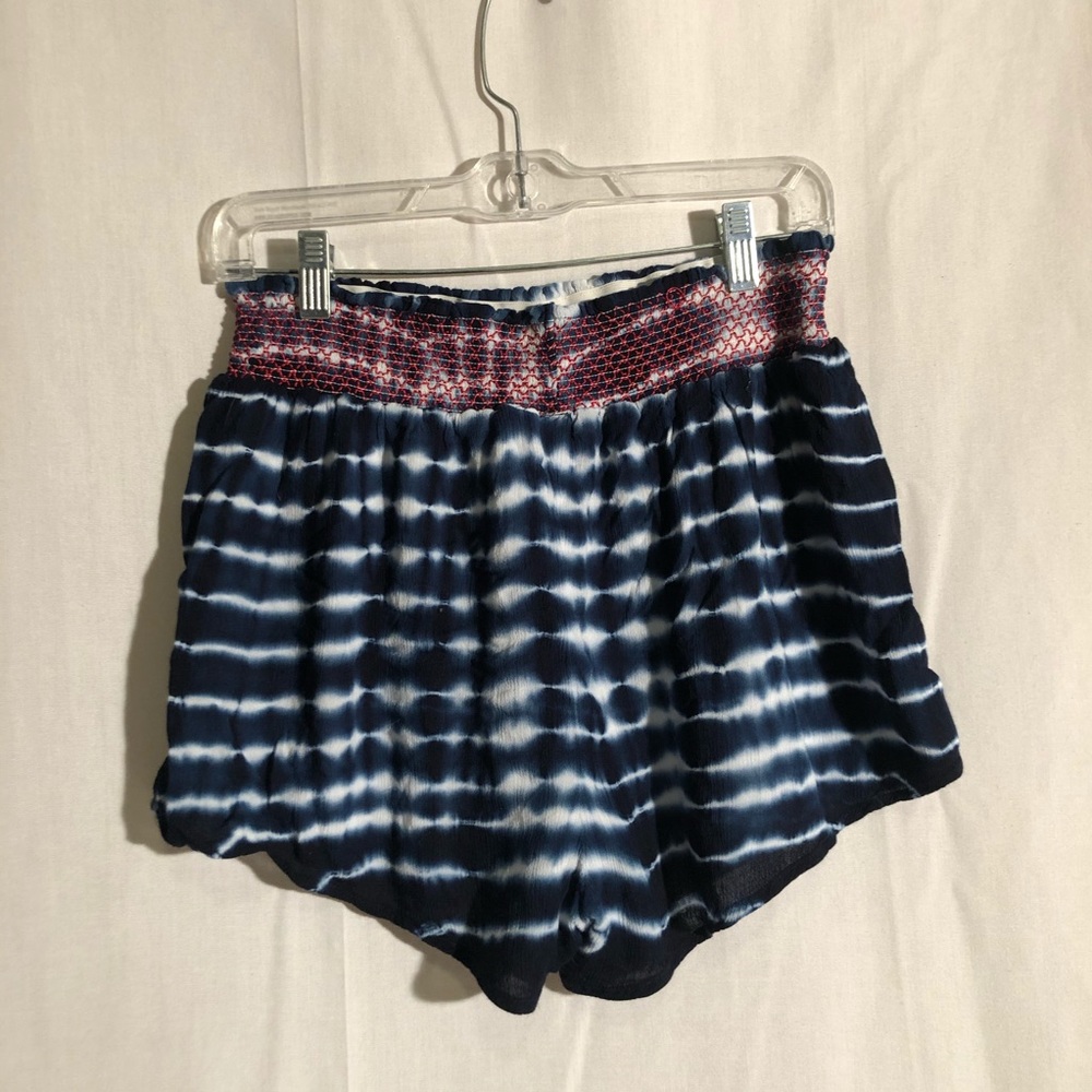 Flowy shorts